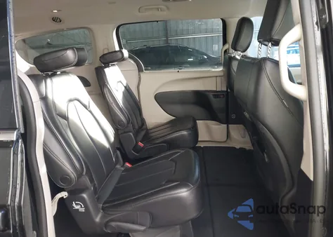 2023 Chrysler Pacifica Touring L z USA, uszkodzony, nr VIN 2C4RC1BG7PR533235